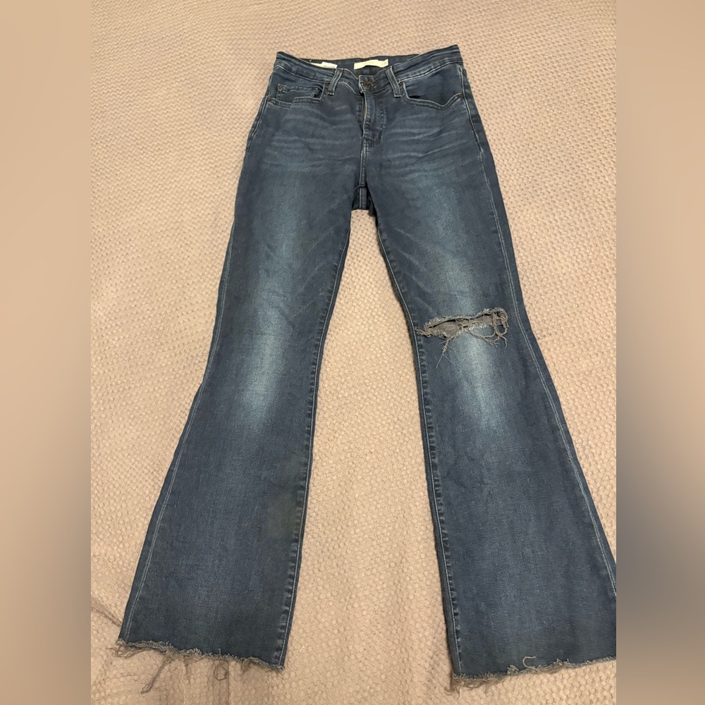 Levi’s premium 726 flare size 28
